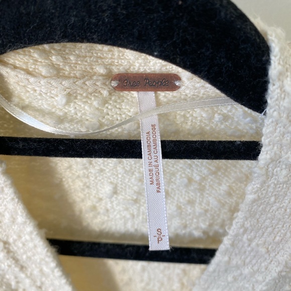 NWOT Free People Found My Friend Cardi - Picture 3 of 5